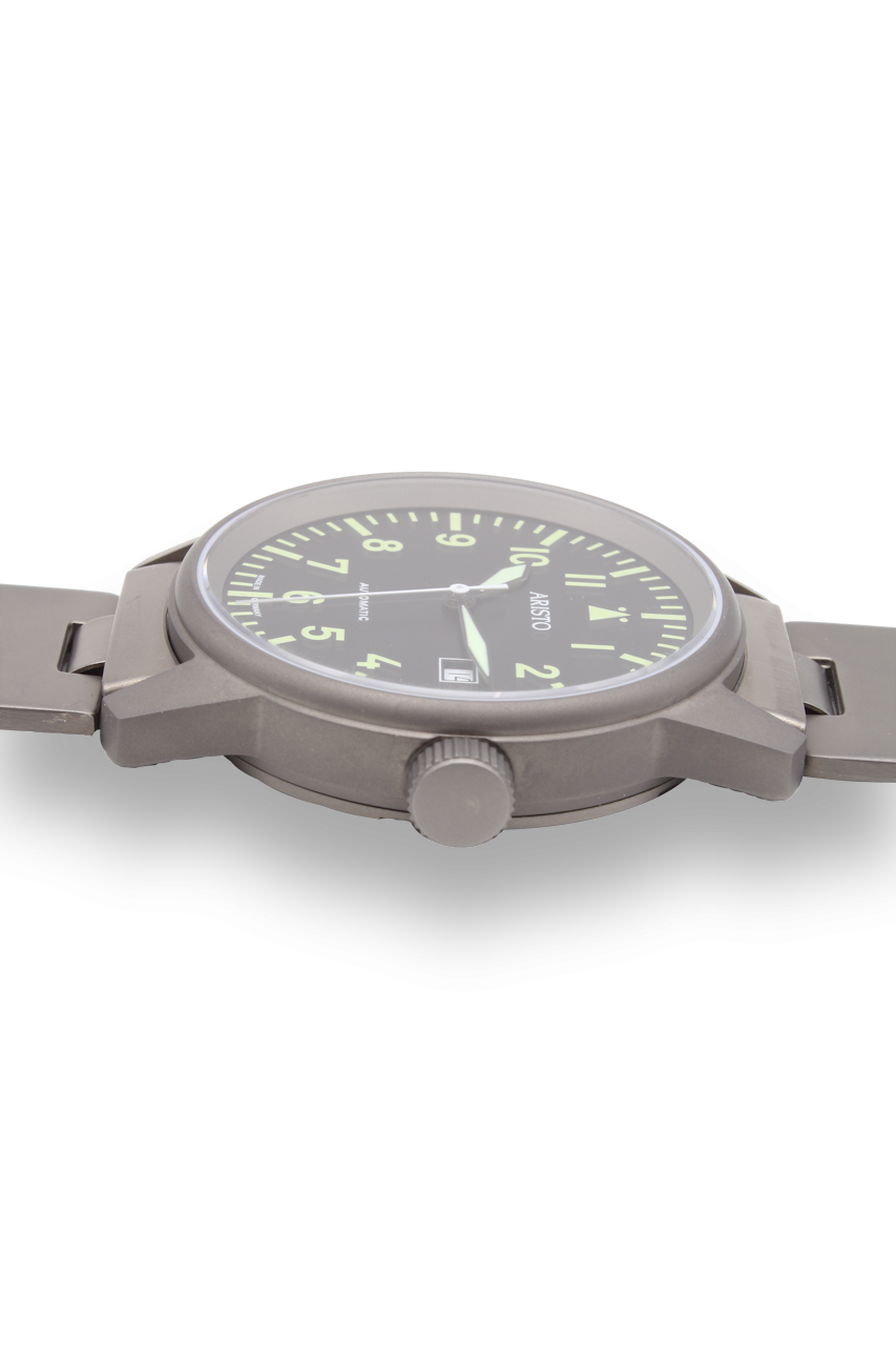 41 mm Fliegeruhr mit Titanband 5H68TiBi