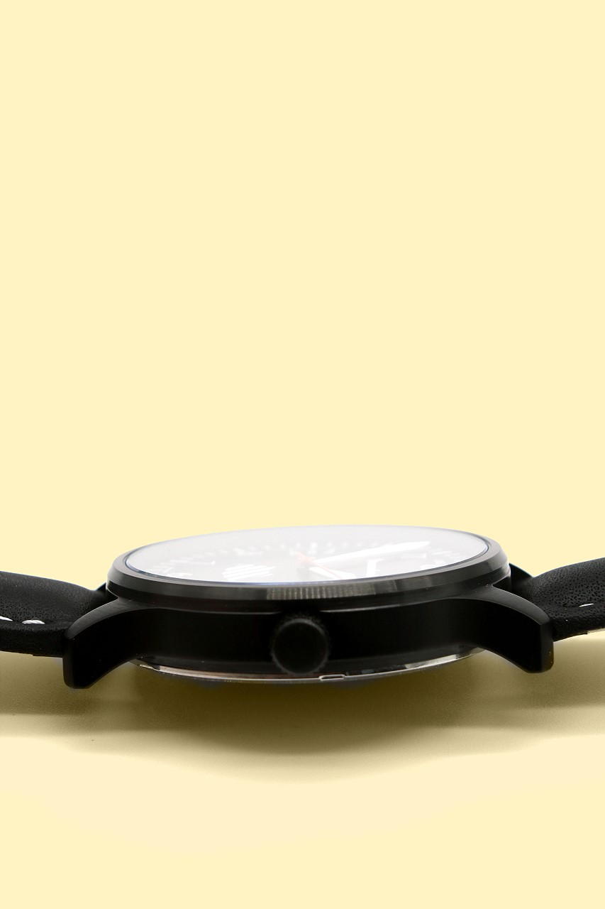 42 mm Fliegeruhr - ME-42Alti